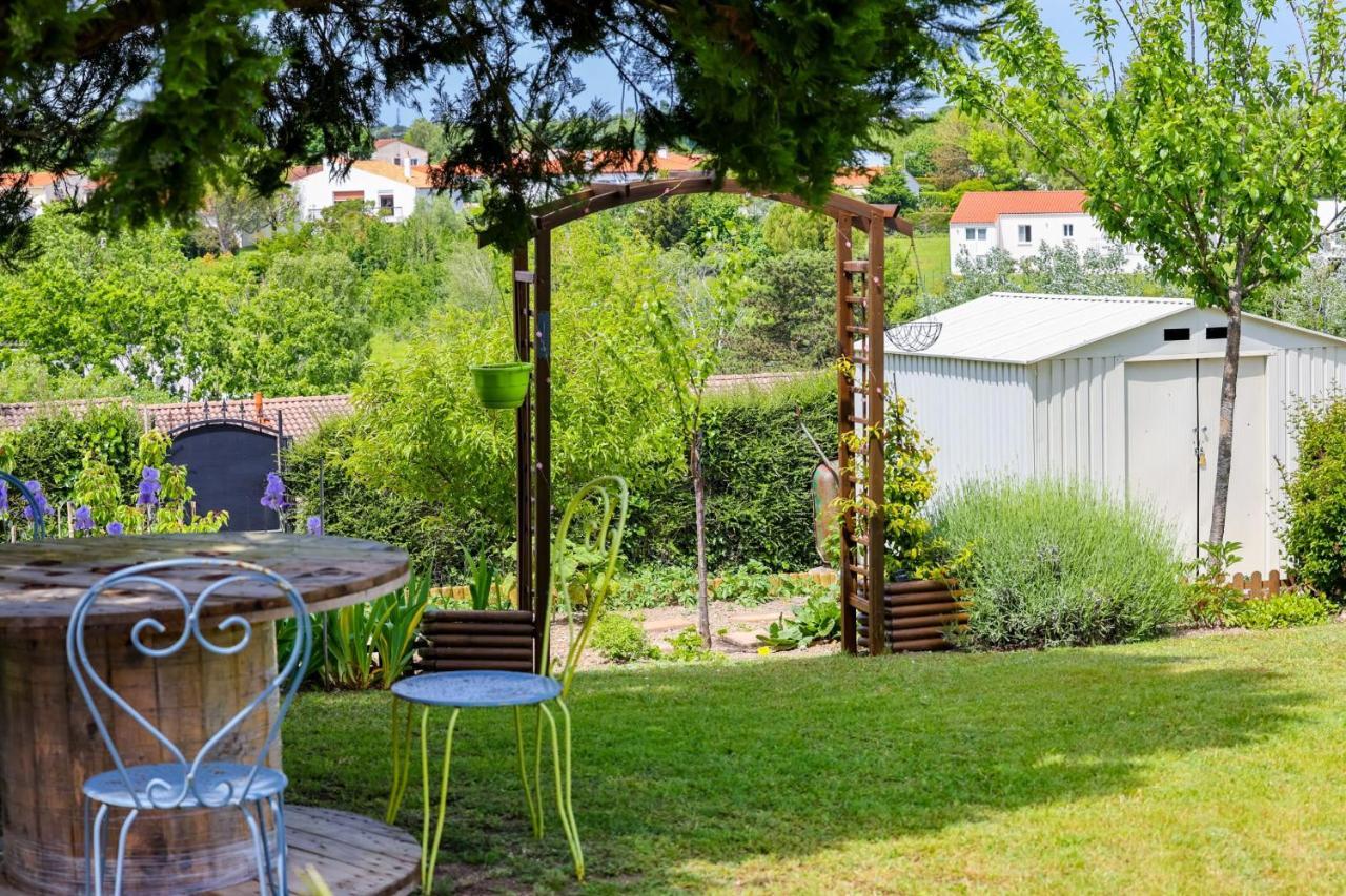 "Logis Debussy"- Saintes Villa Eksteriør bilde